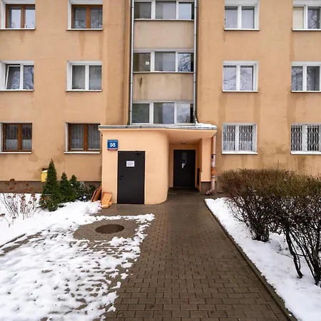 Park Ocalalych Modern Apartment Lodz
