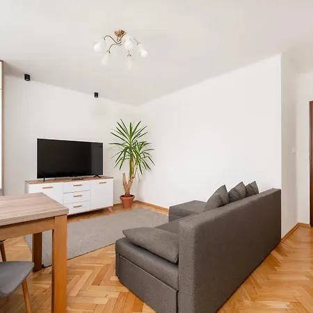 Apartment Park Ocalalych Modern